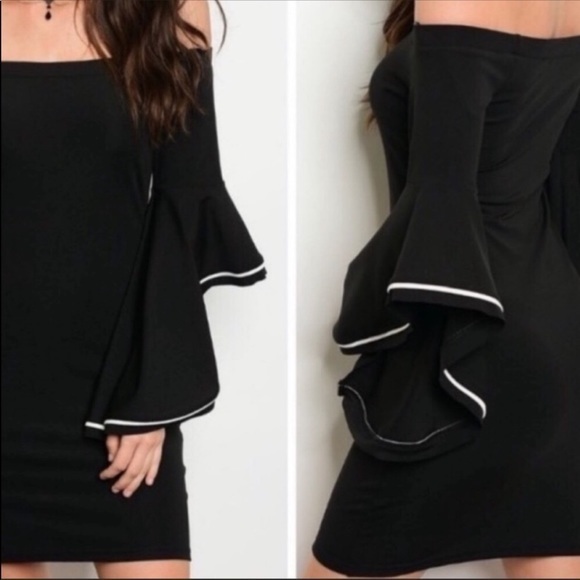 ❣️ Sale was $65 down sizing❣️ Bell layered sleeve black&white off shoulder dress - Picture 2 of 2
